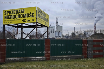 Znika hałda kruszywa z placu u zbiegu ul. Marynarki...