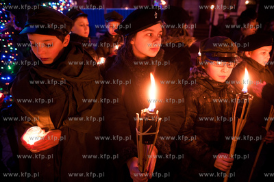 Gdansk. Dlugi Targ. Betlejemskie Swiatlo Pokoju 2011....
