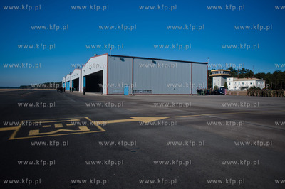 Siemirowice. 44 Baza Lotnictwa Morskiego. Wizyta premiara...