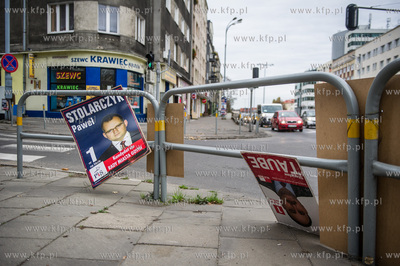 Gdynia. Kampania wyborcza do samorzadu. Plakaty wyborcze...