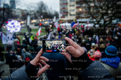 Gdynia. Strajk Obywatelski Komitetu Obrony Demokracji...