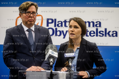 Gdańsk. CH Manhattan. Biuro Zarządu Regionu Pomorskiego...