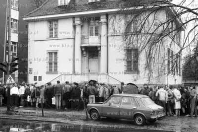 Gdansk Wrzeszcz al. Zwyciestwa. Kilka dni po obaleniu...