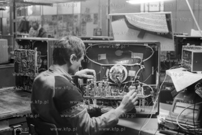 Hala produkcyjna odbiorników telewizyjnych w gdańskim...