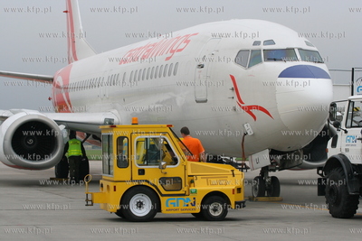 Gdansk , Rebiechowo Nz. Sprawdzanie przed odlotem samolotu...