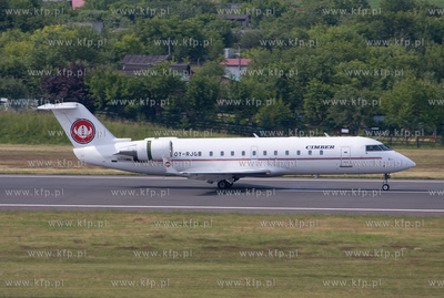 Gdansk, Rebiechowo Nz. Canadair RJ 200, Cimber Air
19.06.2008
Sebastian...