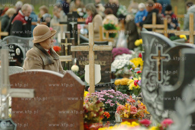 W dniu Wszystkich Swietych Koszalinianie i ich rodziny...