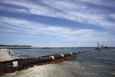 Prace przy budowie wylotow sopockich potokow w glab...