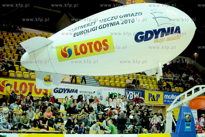 Hala Sportowo - Widowiskowa w Gdyni. All Star Game...