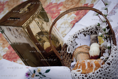 Bialystok-Suprasl. Swieta Wielkanocne w kosciele Prawoslawnym,...