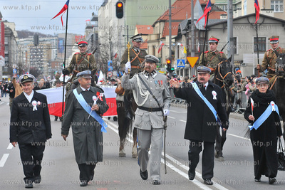 Gdynskie Urodziny Niepodleglej. Parada Niepodleglosci...