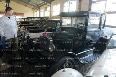 W Gdynskim Muzeum Motoryzacji odbyla sie Wielka Premiera...