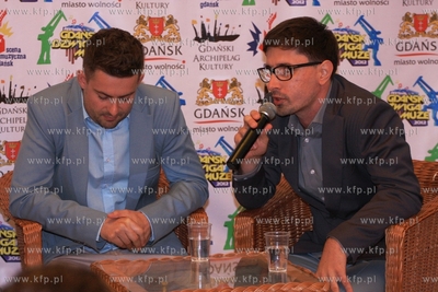 Gdansk Dzwiga Muze 2012. Konferencja prasowa z zespolem...