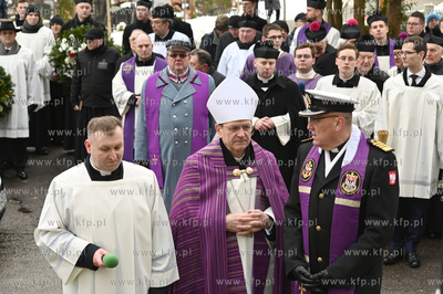 Cmentarz Witomiński w Gdyni. Uroczystości pogrzebowe...