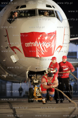 Gdansk-Rebiechowo, Lotnisko im. Lecha Walesy. Zawody...