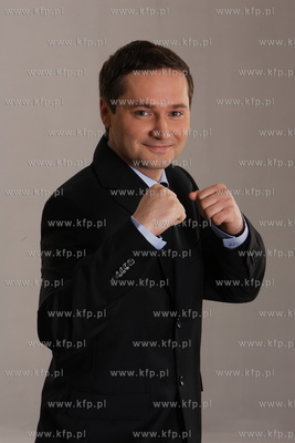 Jaroslaw Walesa - przygptpwuje sie do kampani wyborczej....