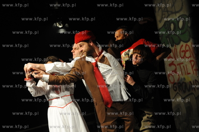 Gdansk, Teatr Wybrzeze, Czarna Scena. Proba medialna...