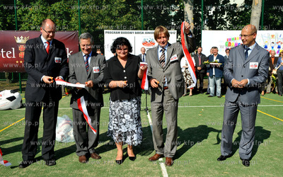 Gdansk. Przymorze. Otwarcie boiska wybudowanego w ramach...