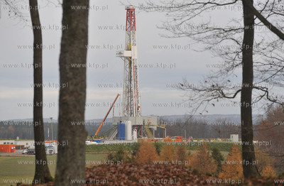 Lewino, gmina Linia. Odwiert poszukiwawczy zloz gazu...