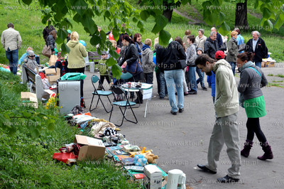 Gdanskie Dni Sasiadow.Wyprzedaz sasiedzka w Parku Bema...