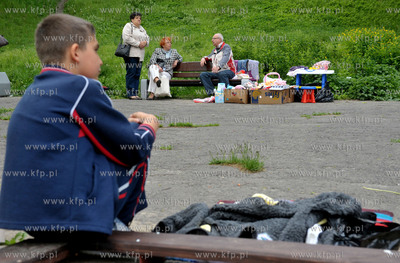 Gdanskie Dni Sasiadow.Wyprzedaz sasiedzka w Parku Bema...