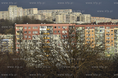 Gdańsk Siedlace, domy mieszkalne na ul. Szarej widziane...
