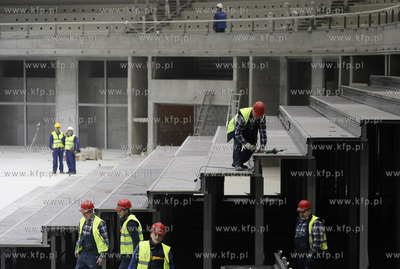 Budowa wielofunkcyjnej hali sportowo - widowiskowej...