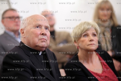 Gdansk. Palac Opat]ow. Promocja ksiazki Barbary Kanold...