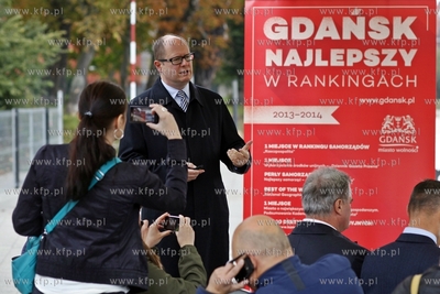 Gdansk. Zabi Kruk. Podsumowanie rzadow Pawla Adamowicza...