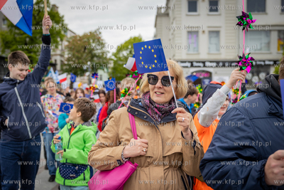 Parada z okazji rozpoczęcia Weekendu Europejskiego...