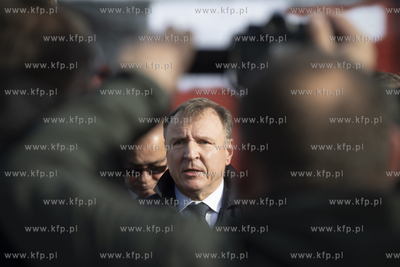 Konferencja zorganizowana przez Jacka Kurskiego oraz...