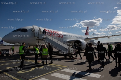 Gdańsk, Port Lotniczy im. Lecha Wałęsy.  Uroczyste...
