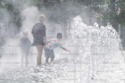 Sopot. Plac Przyjaciół Sopotu po rewitalizacji. 19.07.2023...