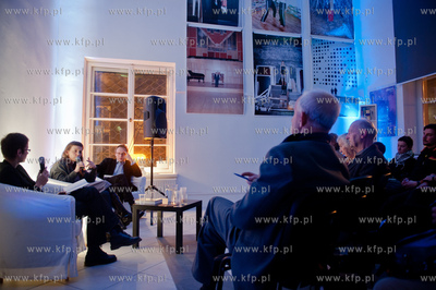 Gdansk. Spotkanie z Magdalena Grzebalkowska, autorka...