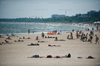 Sloneczny i upalny dzien na plazy w Sopocie.
23.05.2014
fot....