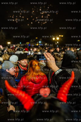 Zabawa sylwestrowa na Targu Weglowym w Gdansku.
31.12.2014
fot....