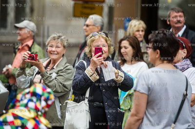 Gdansk. Swieto Miasta.  Parada Gdansczan - Wiwat Gdansk....