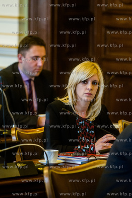 Gdansk. Nowy Ratusz. XXXIV Sesja Rady Miasta Gdanska....