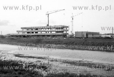 Budowa biurowca Rafinerii Gdanskiej. 25.04.1974 6kwiecien74_z.kosycarz_p53...