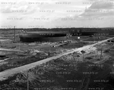 Budowa rafinerii w Gdansku. 10.10.1973 3 pazdziernik...