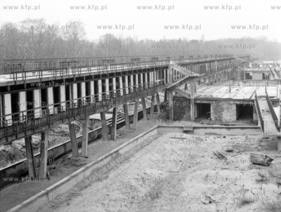 Budowa Lazienek Polnocnych w Sopocie. 12.1971 GRUDZIEN1971zKOSYCARZp.26...