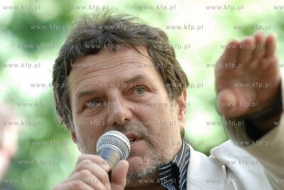 Dni Parku Oliwskiego w Gdansku Oliwie. n/z spacer literacki...