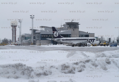 Zima na lotnisku Gdansk Rebiechowo.
10.01.2010
fot....