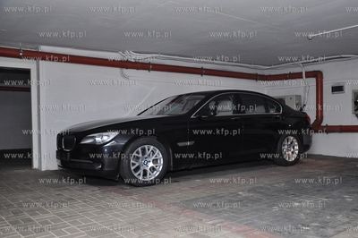 Samochody firmy Amber Gold nalezacej do Marcina P....