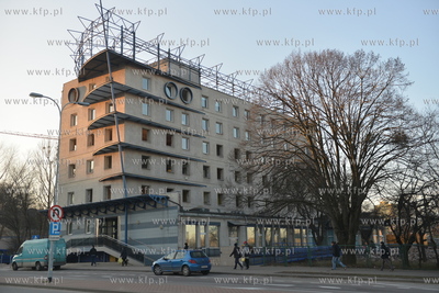 Gdynia. ul. Kielecka. Byla centarla banku Nordea. 17.03.2016...