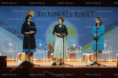 Gdańsk, Ergo Arena. XVI Kongres Kobiet. N/z od lewej:...