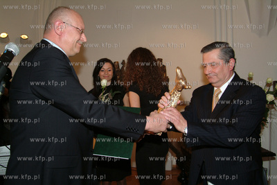 Nagrody Biznsu Zlote Zyrafy miesiecznika Styl Zycia....