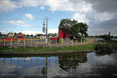 Gdansk. Ruszyla budowa Muzeum II Wojny Swiatowej. 
23.08.2012
fot....