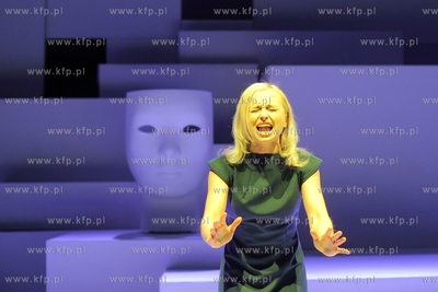 Sopot. Teatr Wybrzeze. Proba medialna sztuki Zycie...