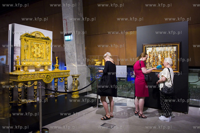 Europejskie Centrum Solidarności. Wystawa prac bursztynnika...